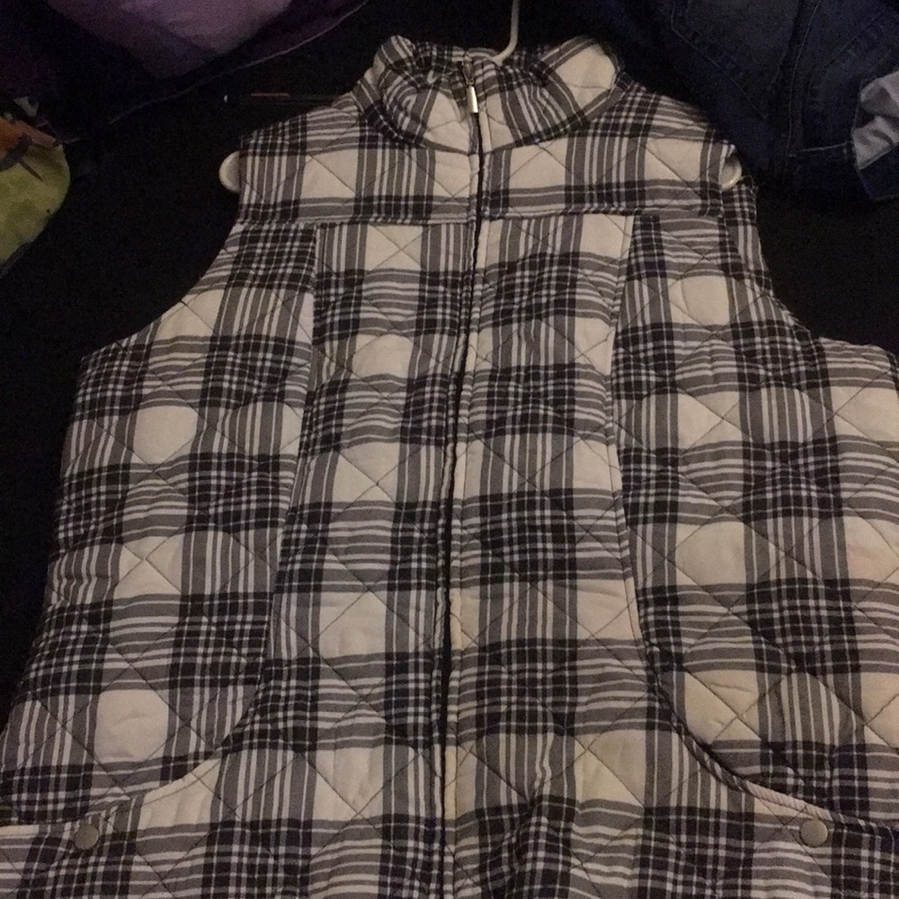Black and white vest